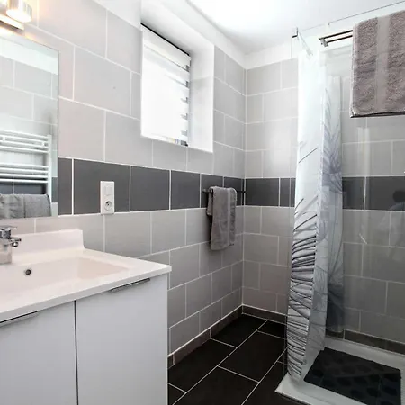 A Avec Parking, Wifi Et Jardin Clos - Fr-1-616-428 Holiday home *